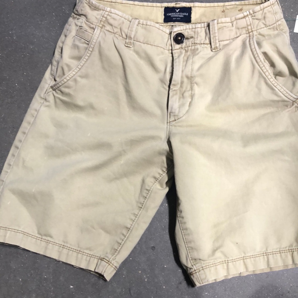 American Eagle khaki shorts